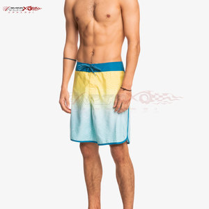 Shorts de Playa Casuales para Hombre, Estilo Natación, con Bolsillos Laterales y Forro Interior de Malla, de Secado Rápido - Product Image 4