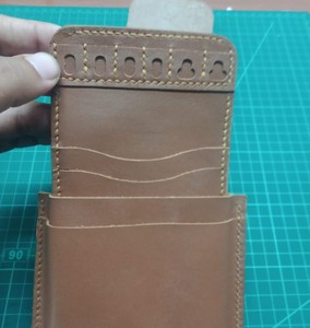 Anwar Enterprises กระเป๋าเงินหนังวัวยาวสำหรับเดินทางกระเป๋าสตางค์ใส่พาสปอร์ต RFID ผิวเรียบหรู - Product Image 3