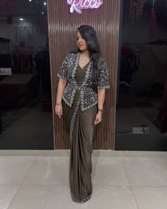 Lehenga choli Saree งานปักแบบเต็มรูปแบบได้รับความนิยมมากใส่ในฤดูร้อน - Product Image 2