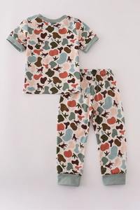 Ensemble de pantalons imprimés de chasse verts pour enfants tenue d'extérieur confortable avec motif élégant correspondant haut bas Style décontracté intelligent - Product Image 3