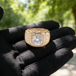 Anillo de Corte Redondo en Plata de Ley 925 con Diamante Moissanita VVS, Corte Baguette, Estilo Hip Hop, Joyería Unisex de Lujo - Product Image 4