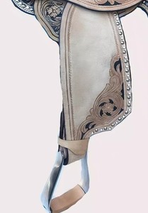 Ensemble de selle de course à barils en cuir blanc de qualité supérieure avec logo personnalisé, arbre en bois, équipement durable, sports et divertissement, plusieurs tailles - Product Image 4