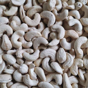 Prix d'usine Kaju Badam SANTIGO Noix de cajou brutes en grains Livraison GRATUITE Noix de cajou Toutes tailles Faible MOQ Origine Vietnam - Product Image 1