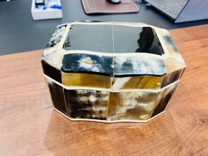 Boîte à bijoux en corne rectangulaire fabriquée à la main personnalisée boîte de rangement de bibelots souvenir élégante offre d'échantillon gratuit - Product Image 4