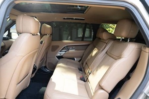 RANGE ROVER P530 SE LWB 2023 MÁS VENDIDO, V8 BITURBO, TRACCIÓN EN LAS CUATRO RUEDAS, PAQUETE DE TECNOLOGÍA, SIN MODIFICACIONES - Product Image 4