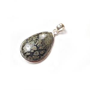 Colgante de Oro Apache con Cabujón en Forma de Pera y Bisel de Plata 925 |   Joyería de Piedras Preciosas Únicas al por Mayor - Product Image 3