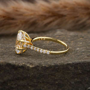 Anillo de compromiso de diamante de corte ovalado cultivado en laboratorio 1,50, anillo de Halo oculto de regalo de lujo de moda de oro sólido de 18 quilates para mujer, certificado IGI - Product Image 1