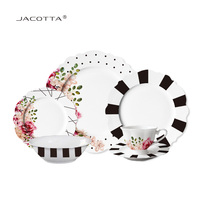 Ensemble vaisselle  céramique exquis-une fusion  motifs floraux et géométriques Table à manger assiette bol tasse soucoupe verre