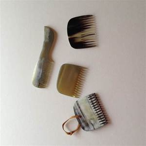 Vente en gros Peignes en corne de berline antistatiques personnalisables Wolman Peignes à cheveux polis en artisanat naturel de style animal - Product Image 2