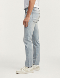 Venta al por mayor de alta calidad de los hombres de pantalones vaqueros de los hombres de cintura media lavado azul claro Casual Slim Fit Jeans de mezclilla transpirable - Product Image 3