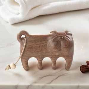 Peigne à dents larges en bois naturel poli artisanal, démêloir pour cheveux, soin du cuir chevel, outil de qualité professionnelle - Product Image 1