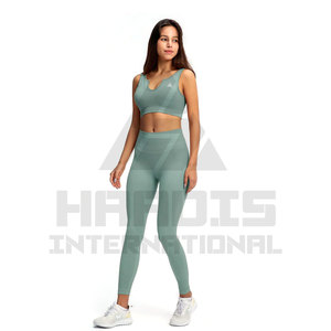 Ropa de gimnasio de alta calidad, conjunto de Yoga para mujer, conjunto de Yoga para mujer al por mayor, conjunto de Yoga para mujer más vendido - Product Image 4