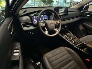 Outlander Híbrido Enchufable 2025 2.4PHEV TOP 4WD 306HP 4 Cilindros Gasolina-Híbrido Transmisión Automática Volante a la Izquierda EN Buen Estado - Product Image 6