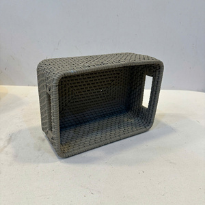 Panier de rangement rectangulaire de luxe en rotin naturel avec cordon en PP, design écologique et polyvalent - Product Image 3