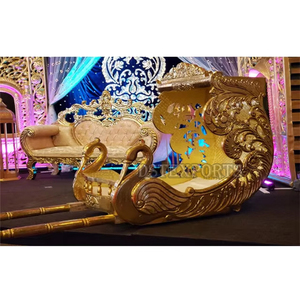 Estilo de pavo real dorado nupcial Doli/Palki boda Metal tallado Pavo Real Doli/Palki elegante boda hindú Pavo Real Doli - Product Image 1