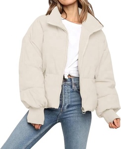 Chaqueta acolchada corta de piel de oveja para mujer, de invierno, con cuello alto, impermeable, con cremallera, manga larga, estilo burbuja, con perlas - Product Image 5