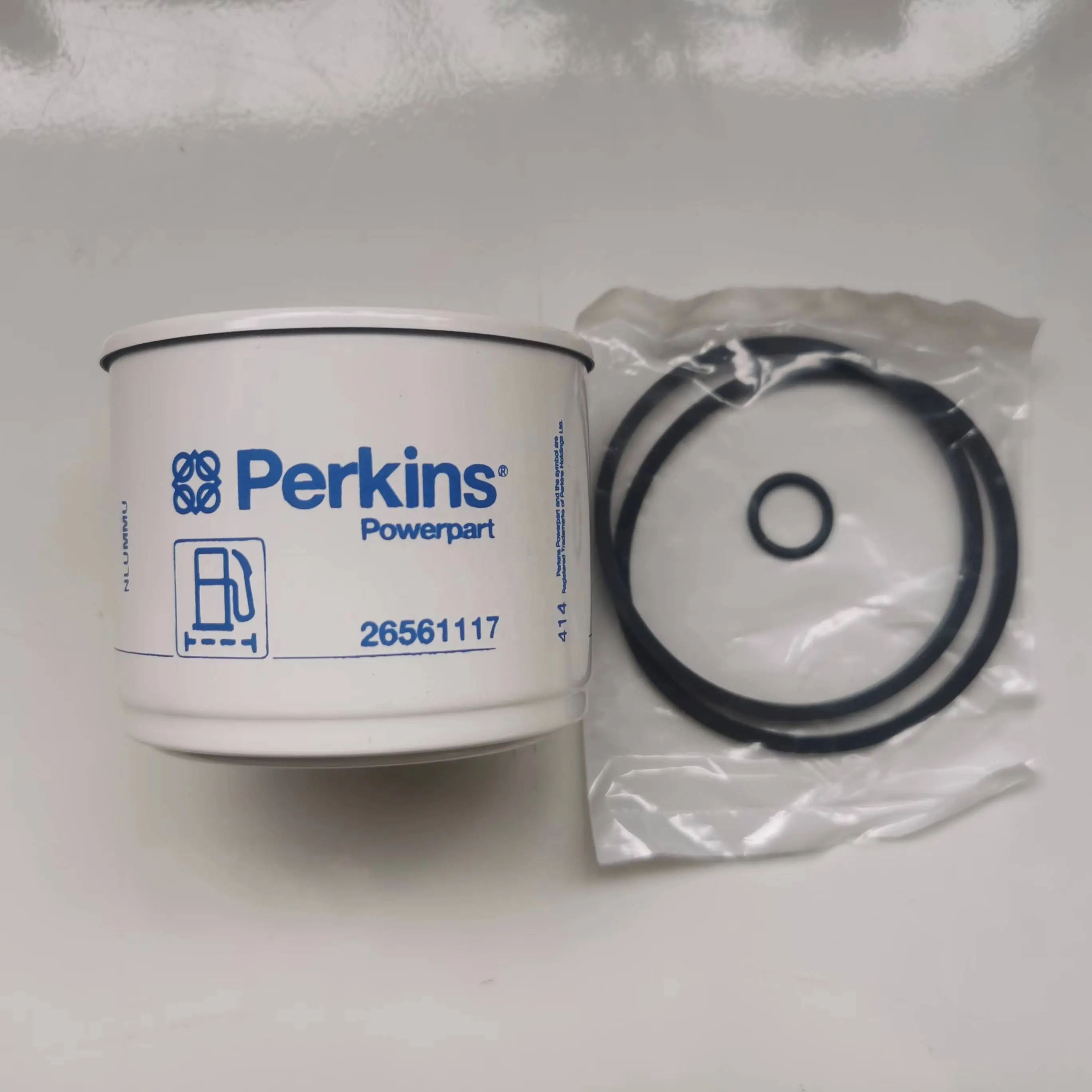 Perkins 404D-22G motor yakıt filtresi için yüksek kaliteli yakıt filtreleri 26561117