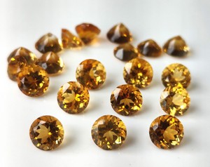 Piedras preciosas facetadas de citrino Natural hechas a mano de alta calidad, gemas amarillas sueltas de corte redondo de 1mm-11mm para la fabricación de joyas - Product Image 1