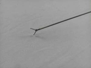 Pinzas de cocodrilo URS de acero inoxidable reutilizables de alta calidad | Pinza semirrígida para instrumentos quirúrgicos de recuperación de piedras renales - Product Image 4