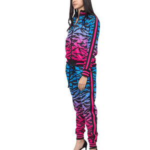 Chándal de invierno personalizado para mujer, conjunto de dos piezas de deporte transpirable de alta calidad para correr, venta al por mayor, chándales de bajo precio - Product Image 3