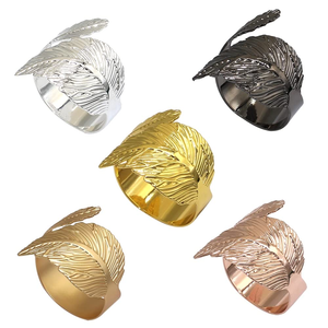 Anneaux de serviette boucles pour dîner de famille fête de mariage anneau de serviette en métal feuilles forme couleur différente anneau de serviette personnalisé - Product Image 1