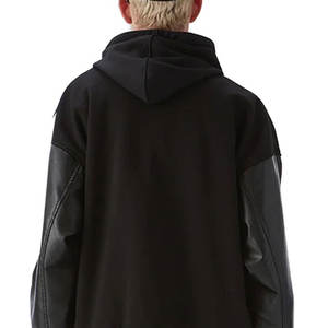 Veste d'université classique Fournisseur OEM Ourlets côtelés à l'avant Options de broderie personnalisées pour les écoles ou les équipes - Product Image 5