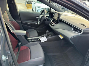 2025 para Toyota Corolla SE 2.0L sedán seminuevo conducción automática a la derecha con cámara trasera asientos de cuero Interior oscuro a la venta - Product Image 4