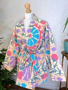 Suzani เสื้อแจ็กเก็ตสั้นปักด้วยมือสำหรับผู้หญิงของขวัญพิเศษสำหรับเทศกาลของขวัญพิเศษสำหรับเธอ - Product Image 5