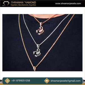 Design Moderne VVS1 DEF 0.29 TCW et 7 Grammes Noël 2023 Collection Festive Unisexe Personnalisé Scorpion Moissanite Pendentif Diamant - Product Image 5