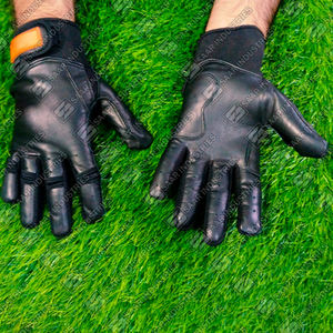 Gants à manchette courte de couleur noire personnalisés en usine Gants de frappe de softball et de baseball confortables et durables - Product Image 1