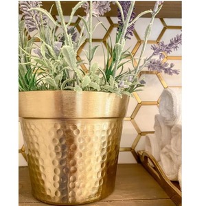 Vase en émail design avec tube en verre Accent décoratif unique parfait pour les mariages de pendaison de crémaillère et le style des événements - Product Image 3