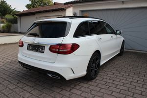 Mercedes-Benz Clase C SUV 2019 Usado, Volante a la Derecha, Transmisión Automática de 8L, Control de Crucero Adaptativo, Tracción Delantera, Asientos de Cuero Oscuro - Product Image 4