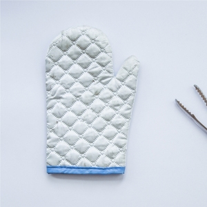 Guantes de horno Microondas de moda con soportes para ollas Algodón suave y silicona para uso en cocina y chef - Product Image 5