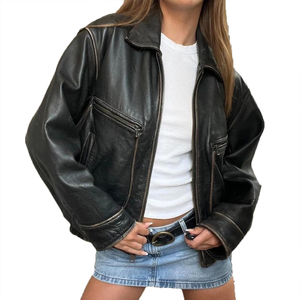 Veste en cuir véritable surdimensionnée noire vintage pour femme avec fermeture éclair sur le devant et poches Style streetwear motard classique - Product Image 1