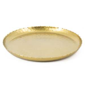 Bandeja Decorativa de Lujo de Latón Dorado Martillado con Borde de Cuentas Redondo, Plato de Servir Artesanal para Decoración del Hogar y Juego de Mesa de Centro - Product Image 1