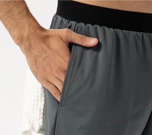 Short de gymnastique Fitness Workout Activewear Short de course Short à taille élastique pour hommes Logo personnalisé vierge - Product Image 4