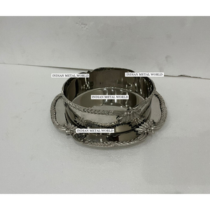 Bol à chocolat en métal doré de la plus haute qualité Vaisselle au design élégant Bol de service à chocolat pour les anniversaires ou les anniversaires - Product Image 2