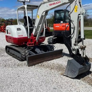 Mini-excavatrice TAKEUCHI TB235-2 à vente chaude, 24,4 CV, homologuée EPA et CE, excavatrices compactes, pelle durable, haute efficacité, meilleure qualité - Product Image 3