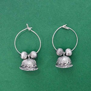 Últimos pendientes de moda de diseño de mercado Jhumki con chapado oxidado - Product Image 1