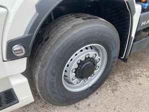 CAMIÓN USADO MAN TGS 18.440 BL-4X4-4/HIAB 188 E-2 EURO 6 DIÉSEL 324KW/460HP AÑO 2018 CON TRANSMISIÓN AUTOMÁTICA EN VENTA - Product Image 4