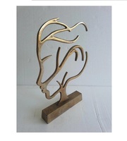 Sculpture décorative de table en métal abstrait moderne faite à la main pour la maison, le bureau et la décoration intérieure