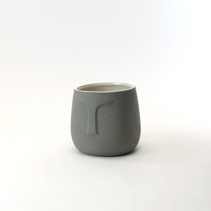 CFB9207GY - <b>Large</b> Grey Sand Glazed Moai Bowl - 6.5" - Product Image 2