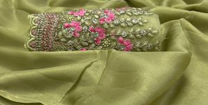 ชุดแต่งงานส่าหรีผ้าชีฟองมาใหม่ล่าสุดเสื้อเบลาส์พร้อมงานปักผู้ผลิตจาก Surat - Product Image 4