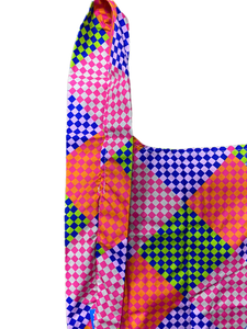 Sac à provisions en nylon réutilisable pour t-shirt pliable et résistant à l'eau pour un rangement facile Article promotionnel léger et écologique - Product Image 3