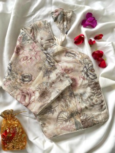 เสื้อเบลาส์คอวีผ้าเรยอนผ้าคอตตอนแท้สวยใส่เป็นทางการสำหรับฤดูร้อนเสื้อสุภาพพร้อมลายตะขอด้านหน้าพิมพ์ฟอยล์แบบไม่ต้องบุรอง - Product Image 2