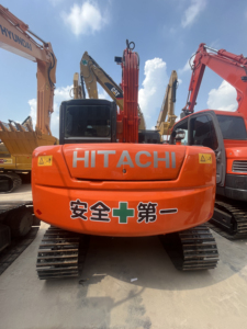 Mini-excavatrice Hitachi ZX70 6 tonnes à chenilles, pompe hydraulique, moteur, boîte de vitesses, PLC, modèle 2020 d'occasion, vente chaude - Product Image 2