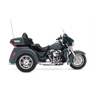 Motocyclettes HarleyDavidson Flhtcutg Tri-Glide Ultra Cruiser 2015 d'occasion Stabilité améliorée Premium Comfort Touring Power US - Product Image 1