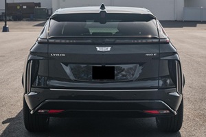 2023 Cadillac Lyriq RWD Lujo Gasolina Bajo Kilometraje - Product Image 3