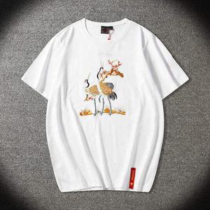 Vente en gros de t-shirts pour hommes imprimés à la mode à manches courtes brodés personnalisés à épaules tombantes coupe surdimensionnée - Product Image 4