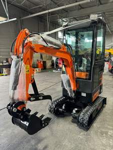 Miniexcavadora de 3 Toneladas con Cabina Cerrada, Motor de Gasolina, Caja de Cambios, Bomba, Engranaje, Rodamiento, Motor - Product Image 6